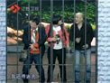 脑袋被门挤了