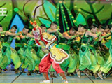 创意儿童节目《自古英雄出少年》 王浩 王芊千 孟子钦 田正等下载