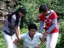 云南山歌剧两个男人争寡妇：第一集  
