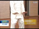 焦宏敏演示少林八段锦： 调理脾胃须单举
