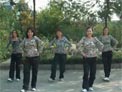 美久广场舞放开我