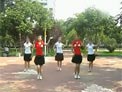 云裳馨悦广场舞在握你的小手