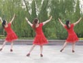 云裳馨悦广场舞恩爱小夫妻