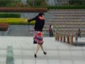 青儿广场舞我不怪你也不会恨你