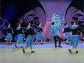 杨艺广场舞天河
