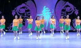 杨艺茉莉广场舞《宠着你爱着你》