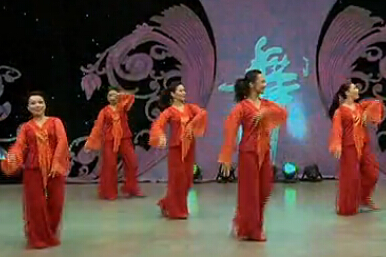 杨艺广场舞中国字中国画