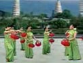 杨艺广场舞一家亲