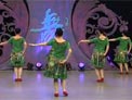 杨艺广场舞竹楼姑娘
