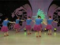 杨艺广场舞这里是新疆