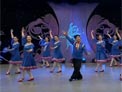 杨艺广场舞家乡的姑娘