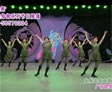 杨艺广场舞女兵走在大街上