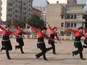 高安子君广场舞一路阳光