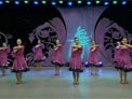 格格广场舞遇上你我很快乐