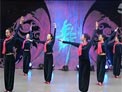 応子广场舞欢腾的高原