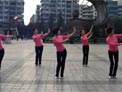 周思萍广场舞姑娘生来爱唱歌