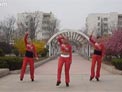 舞动旋律2007广场舞爱上你等于爱上了错