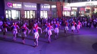美久广场舞--《闪亮拍手》决赛排练版