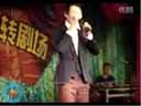 演员小沈龙在金萍剧场演出时的正戏《包公赔