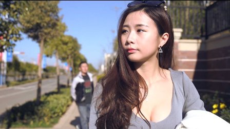 《陈翔六点半》 第36集 美女穿着性感惨遭痴