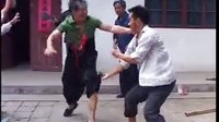 民间小调憨子惹祸气死娘：2