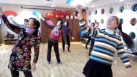 舞灵美娜子广场舞山歌好比春江水： 排练版 变换队形下载