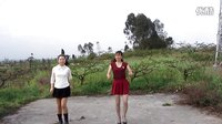 米悠悠广场舞《青苹果乐园》自编简单脚步舞下载