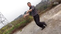米悠悠广场舞帅哥跳的《自由自在》下载