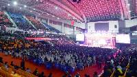 2016最新相声《大夫干十字绣的》