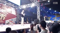东北二人转搞笑说口 有本事用电焊点上
