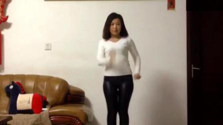 广场舞《全民共舞》美女跳的好看