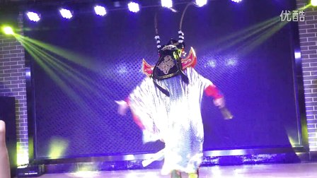 川剧变脸《正宗四川变脸》