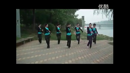 美久广场舞教学《心花开在草原上》