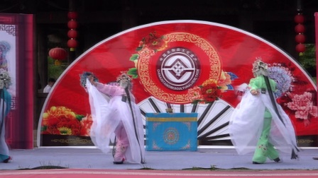 汉剧《三女抡牌》高清