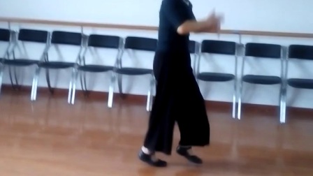 吉美广场舞《再唱首等你等了那么久》