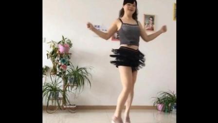 熟女广场舞《迪斯科自由舞》下载
