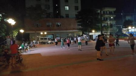 鬼步舞 2017最新广场舞教学视频 中老年人活