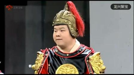岳云鹏不说相声演小品 却被群众演员抢戏好