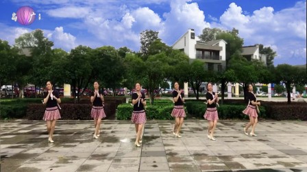 新风尚广场舞《爱在老地方》