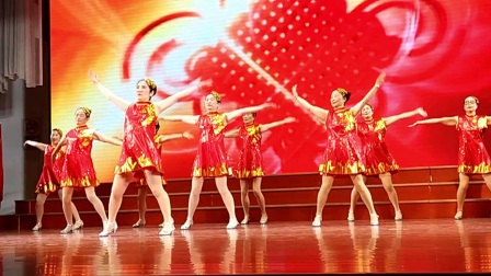 《舞动中国梦》 启东市实验幼儿园