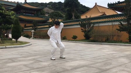 易筋经 张玉红老师在普陀山宝陀讲寺演示
