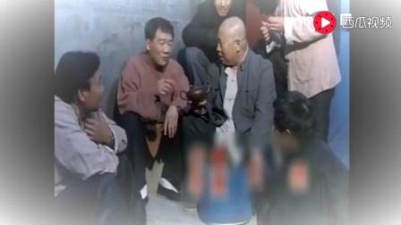 侯宝林大师年前时的相声  儿子侯耀文配戏 