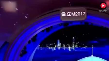 文松， 宋晓峰演绎小品《斗地主》在场观众笑