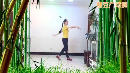 《玫香广场舞   咱们屯里的人    正背面附