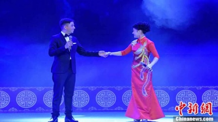 传统川剧开12位外国川剧演员成都开演