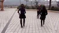 米悠悠广场舞《爱情一场纷飞雨》