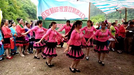 洞头坪开心辣妈广场舞《花幺妹儿》