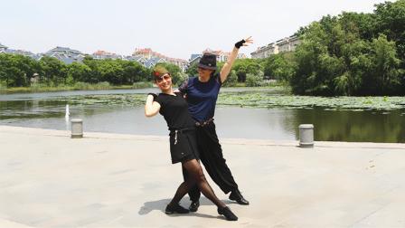 舞灵广场舞《陶然桥头水兵第五套》（桃杏组合