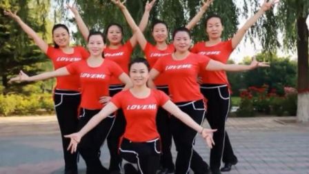 云裳广场舞《草原中国心》含背面动作分解教