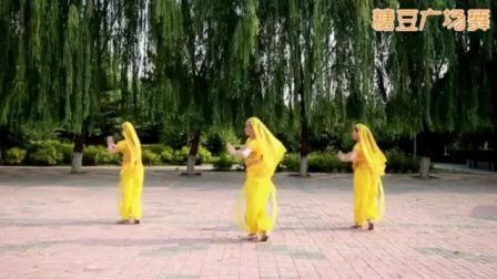 云裳广场舞《美丽的神话》